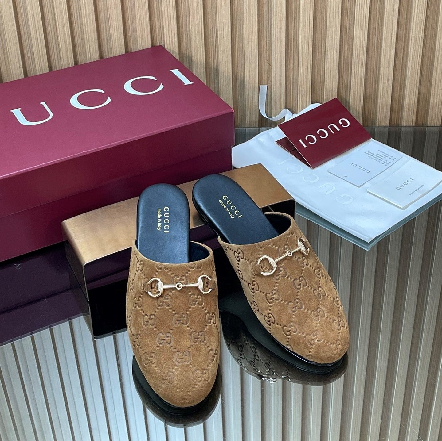 Gucci 25 Horsebit Light Brown Mule GG Suede 563082