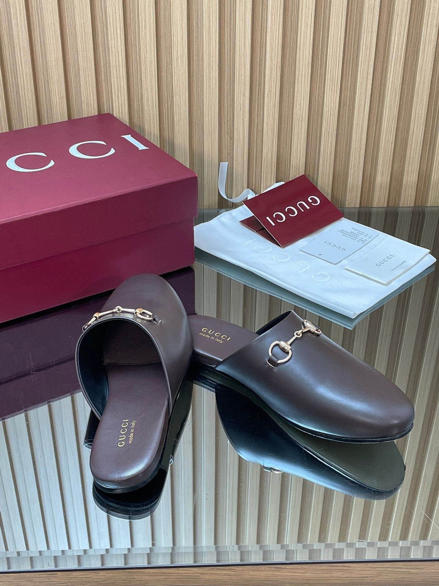 Gucci 25 Horsebit Mule Dark Brown Gold Cowhide 563085