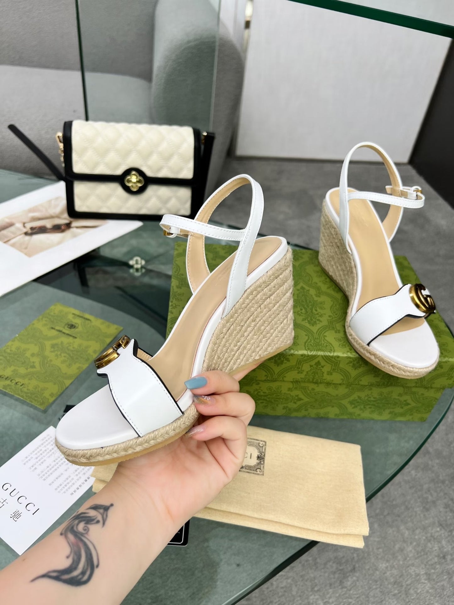 GG 26s Marmont Sandals 10cm Sandals Light Gold Metalic Leather 926708