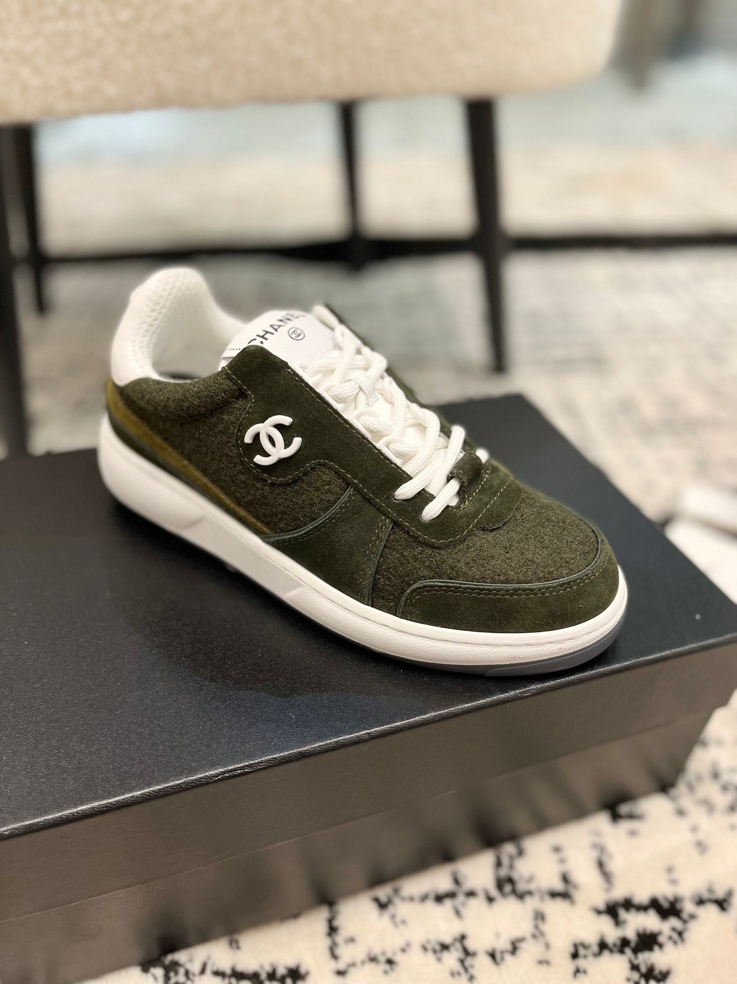 cc sneaker khaki velvet dark green suede