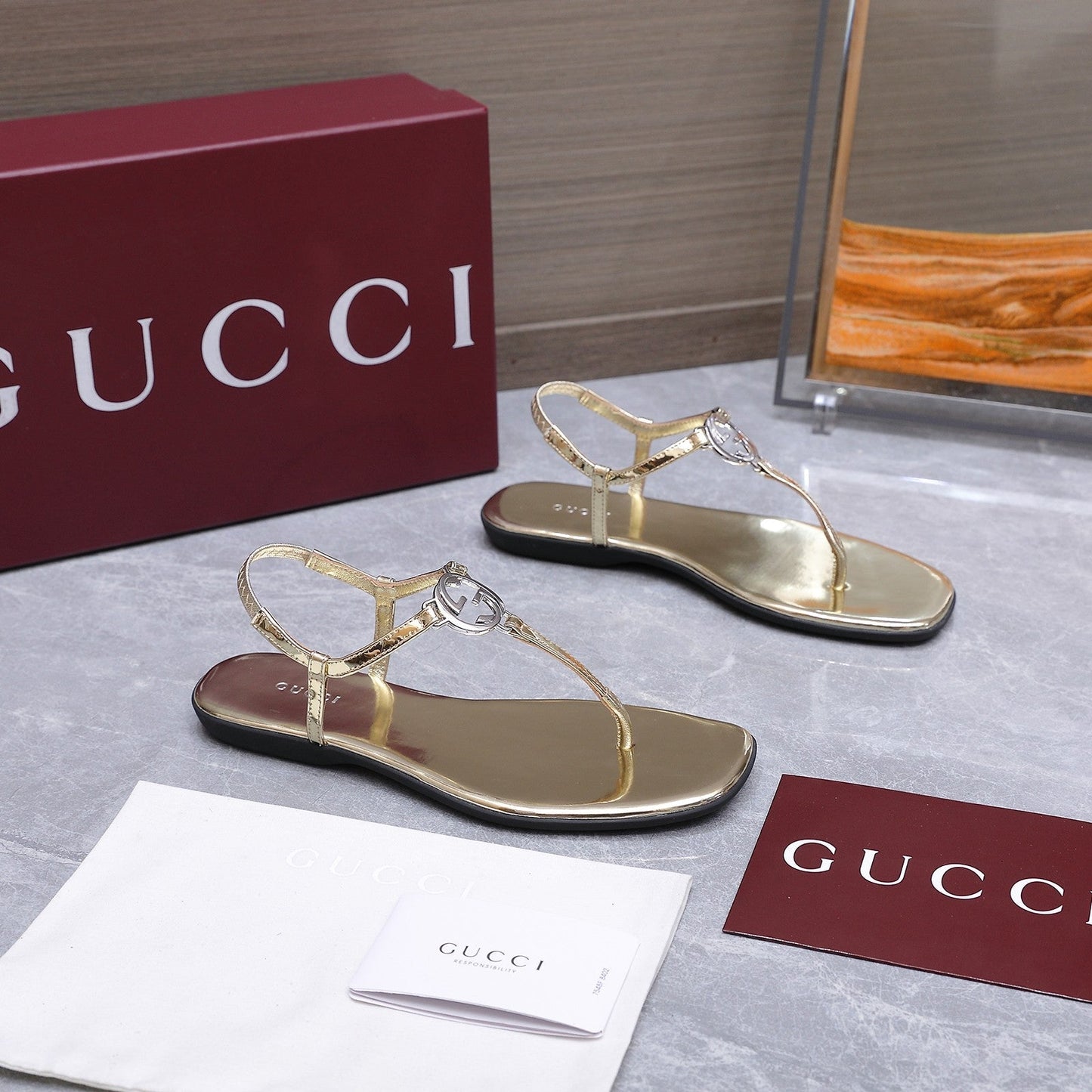 GG Thong Sandal With Interlocking G Gold Sheepskin 864295