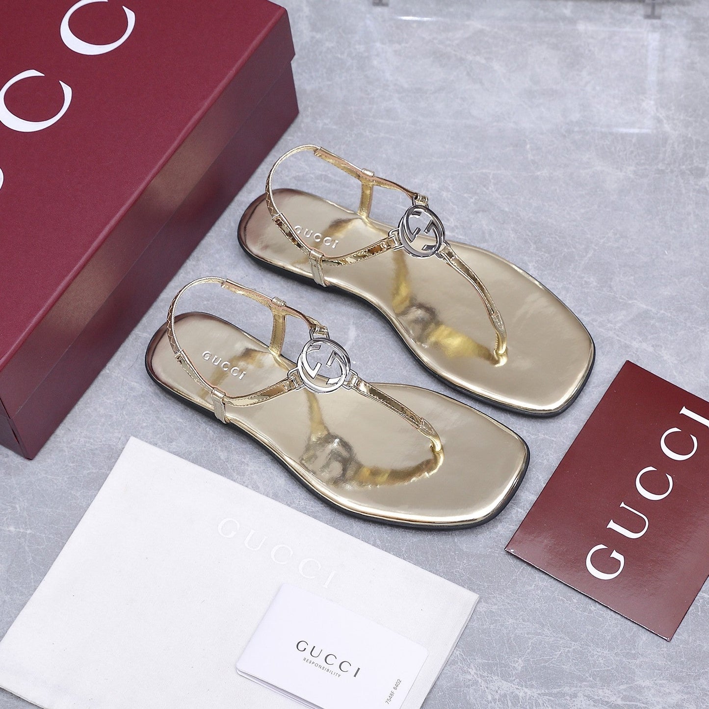 GG Thong Sandal With Interlocking G Gold Sheepskin 864295