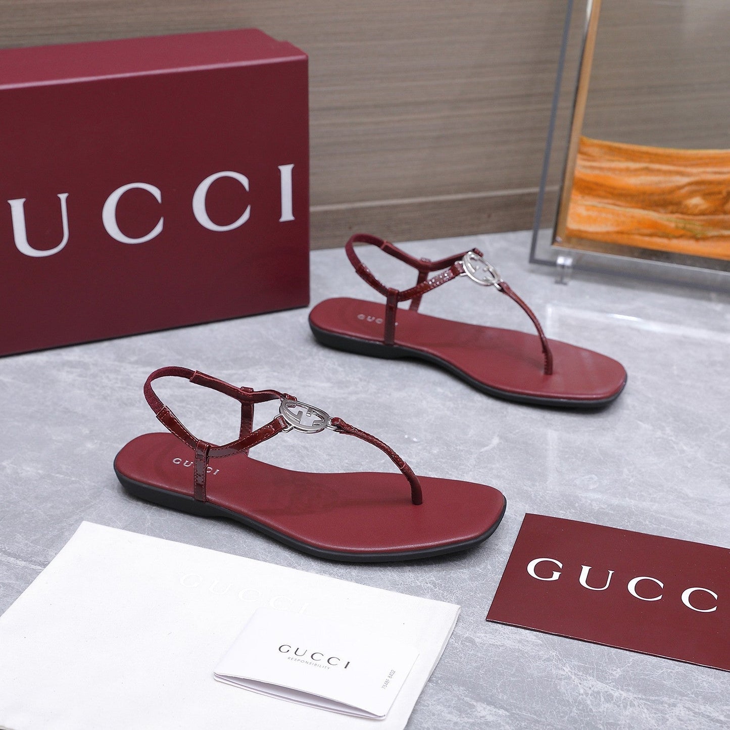 GG Thong Sandal With Interlocking G Burgundy Sheepskin 864297