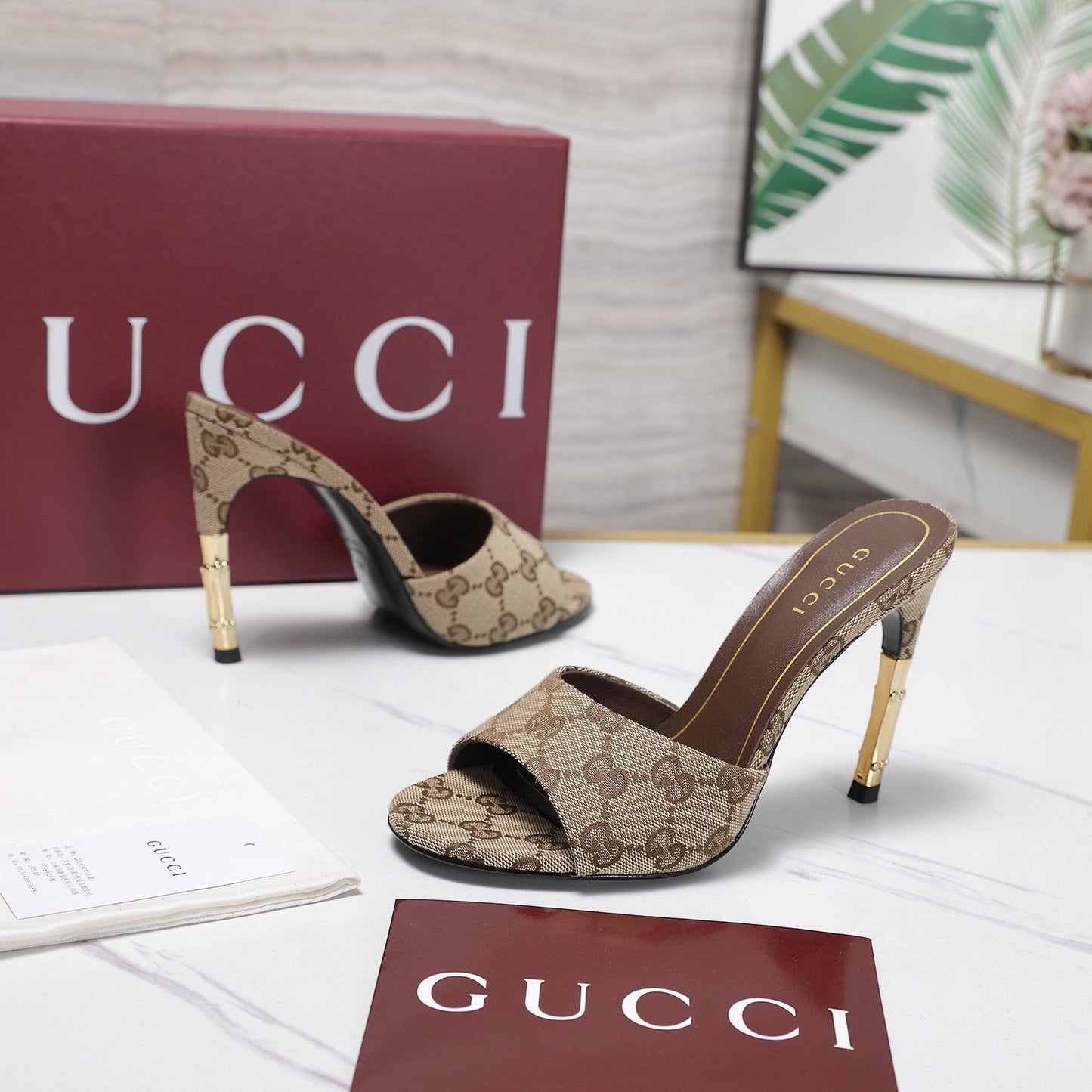 GG 26s Slide 5.5 With Bamboo Motif Beige Canvas 961215