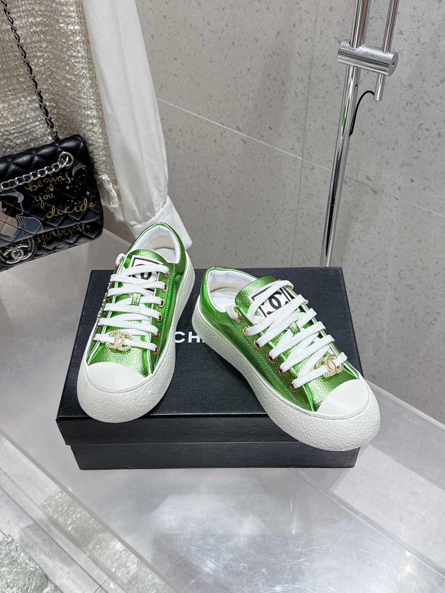 CC Sneaker Green cowhide 204657