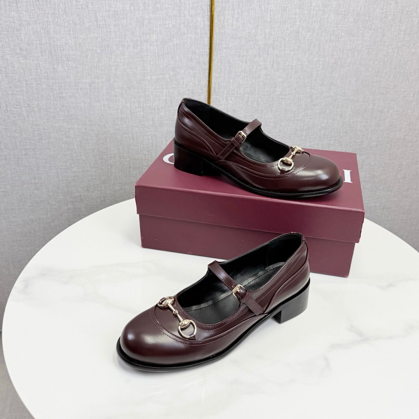 GG 26s Horsebit Loafers Burgundy Glossy Leather 639923