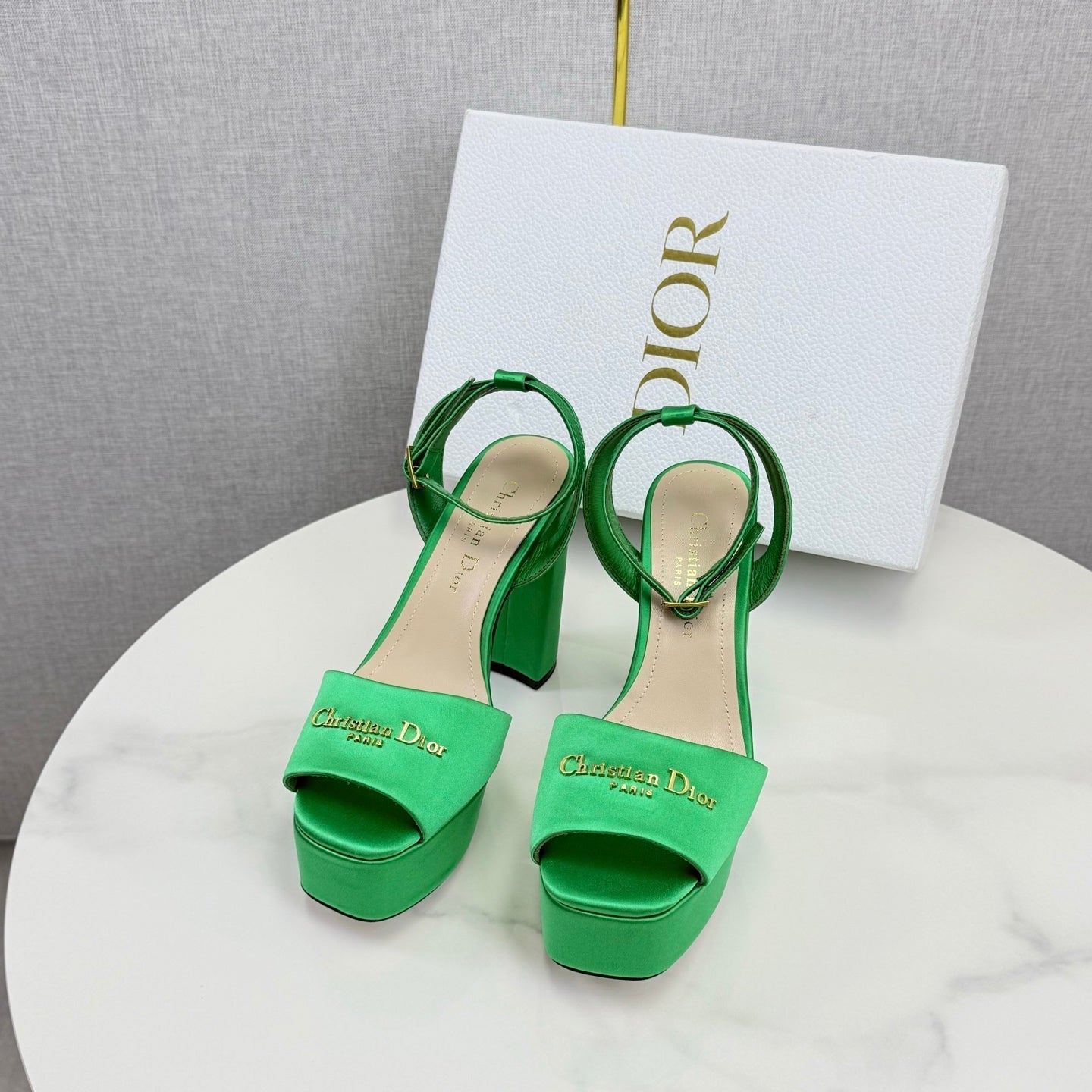 CD 26s Platform Sandals 80 Green Satin Sheepskin 640228