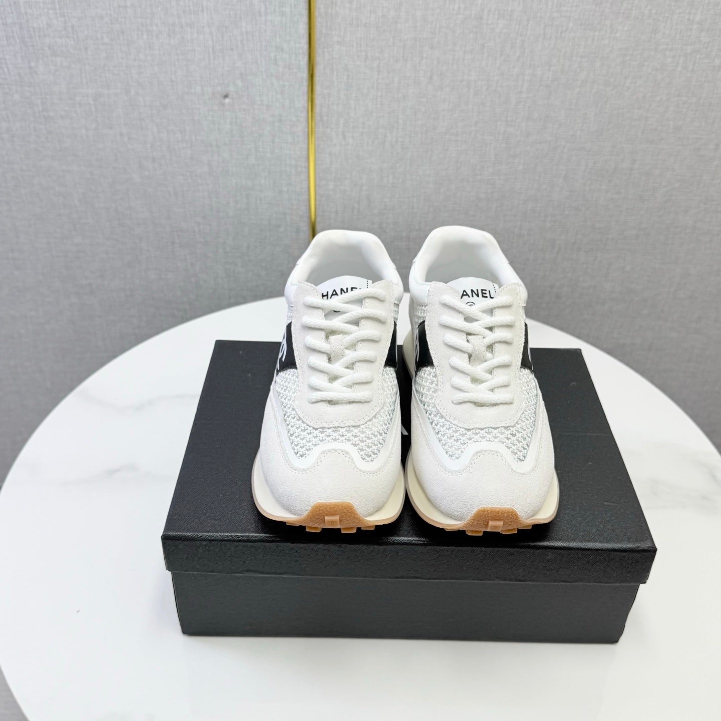 CC 26s Trainer Sneakers White Mesh Suede 865802