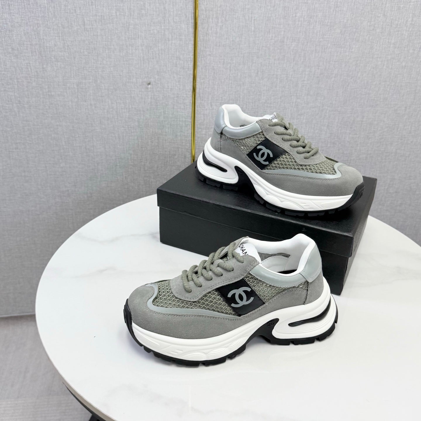 CC 26s Runners Sneakers Grey Mesh Suede 865807