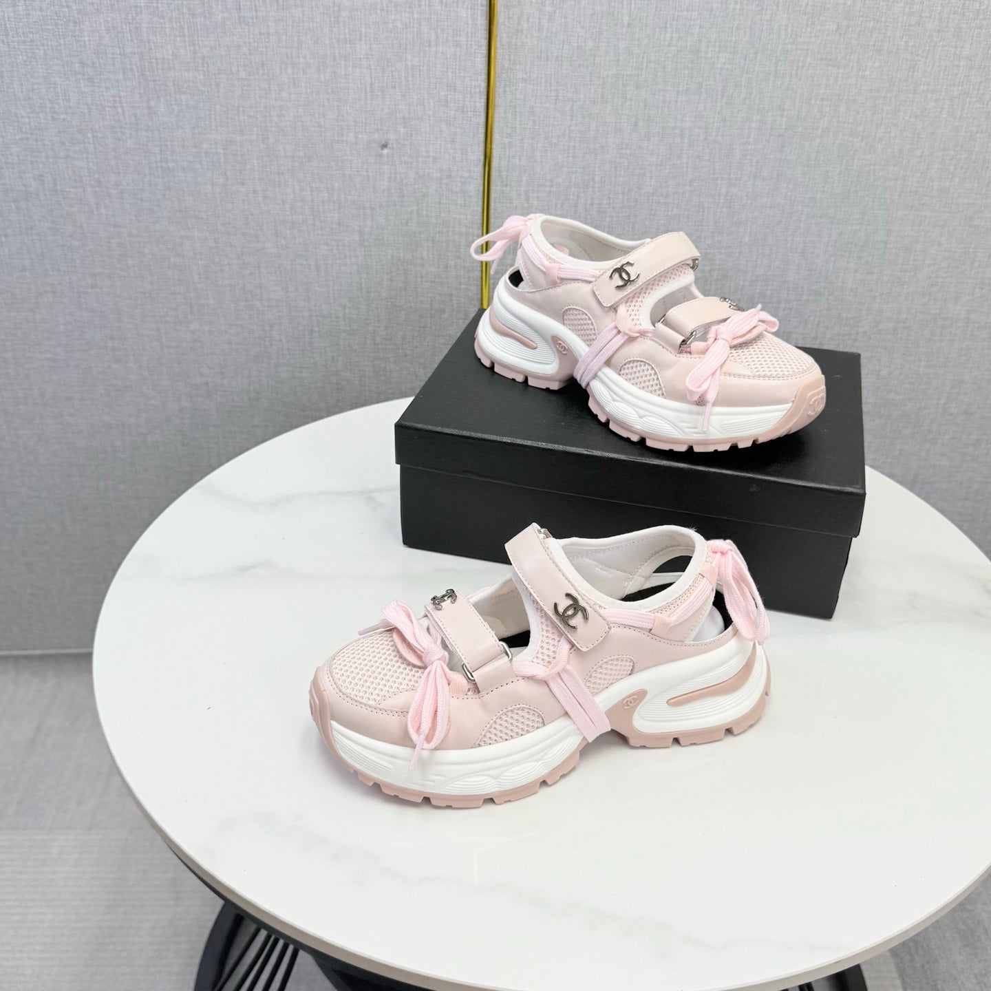 CC 26s Casual Sneakers Pink Leather Mesh 865831