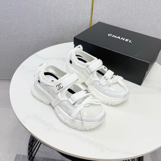 CC 26s Casual Sneakers White Leather Mesh 865832