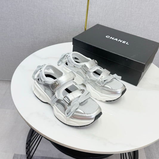 CC 26s Casual Sneakers White Grey Metalic Leather Mesh 865837