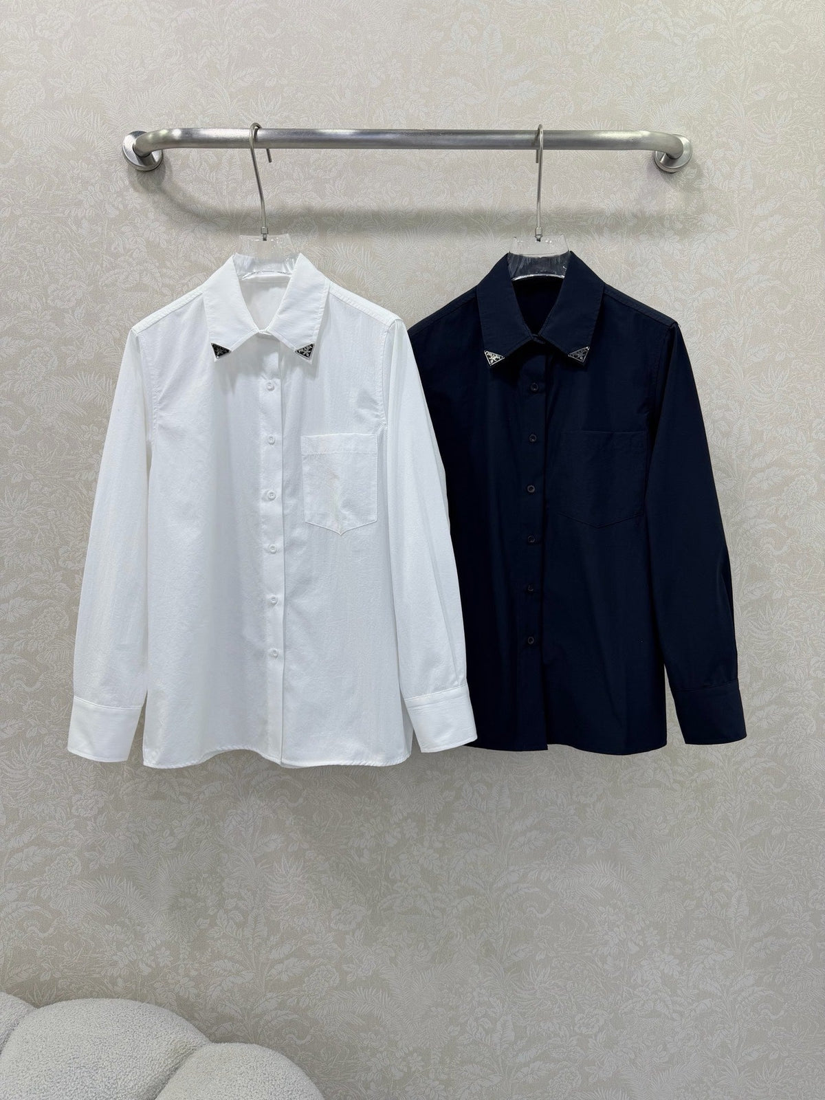 Prada 26s Shirt Classic Triangle Logo Decoration Navy Blue Twill Cotton