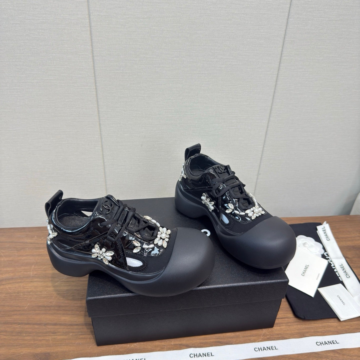 CC 26s Casual Shoes Black Canvas 766798