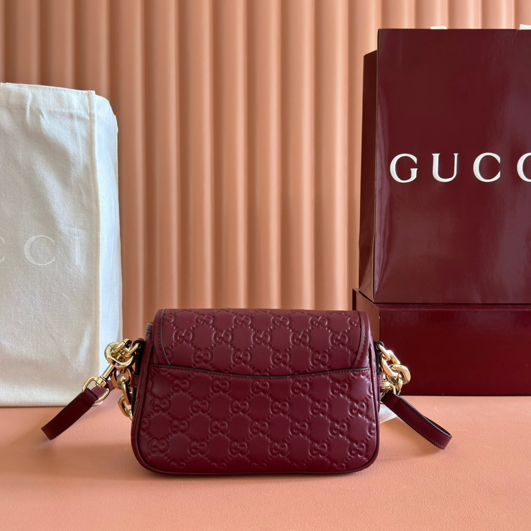 GG Emblem Medium Shoulder Bag Burgundy Embossed Cowhide