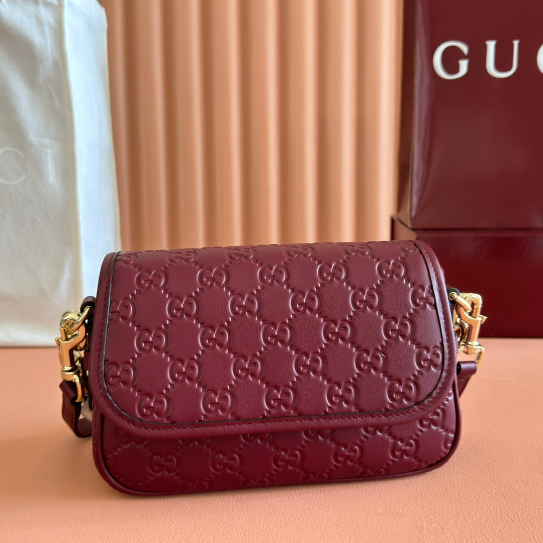 GG Emblem Medium Shoulder Bag Burgundy Embossed Cowhide