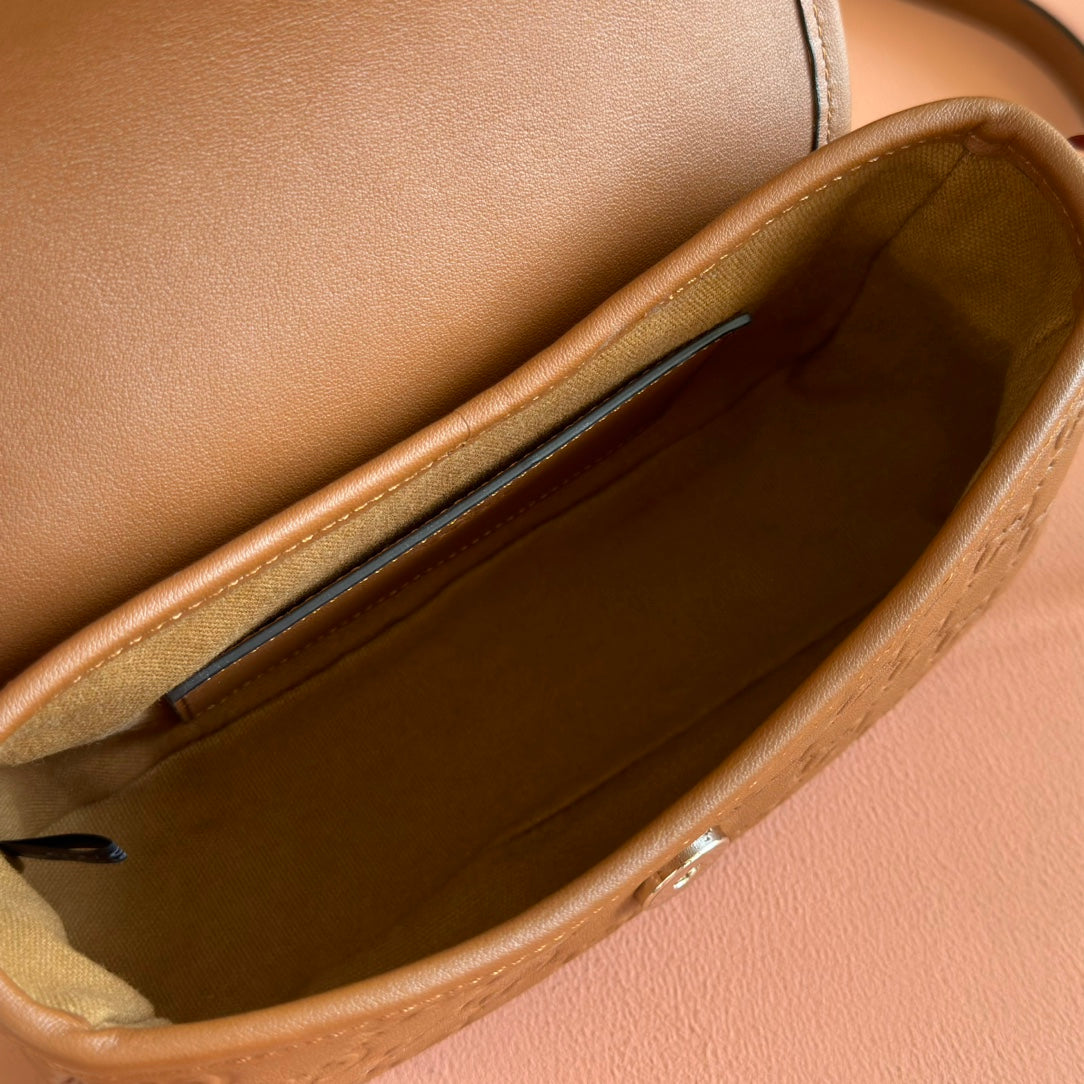 GG Emblem Medium Shoulder Bag Brown Embossed Cowhide