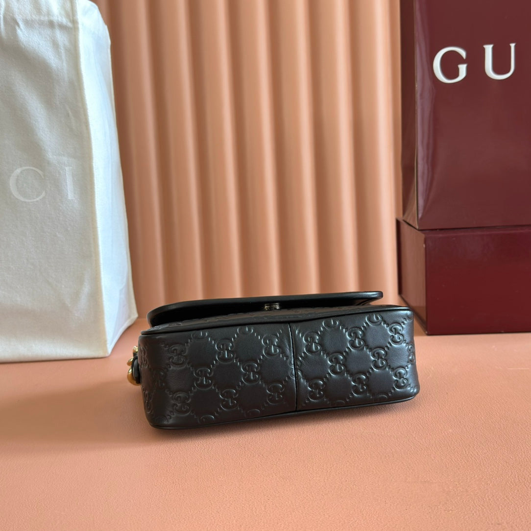 GG Emblem Medium Shoulder Bag Black Embossed Cowhide