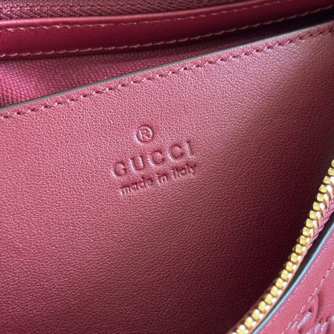 GG Emblem Shoulder Bag Burgundy Embossed Cowhide