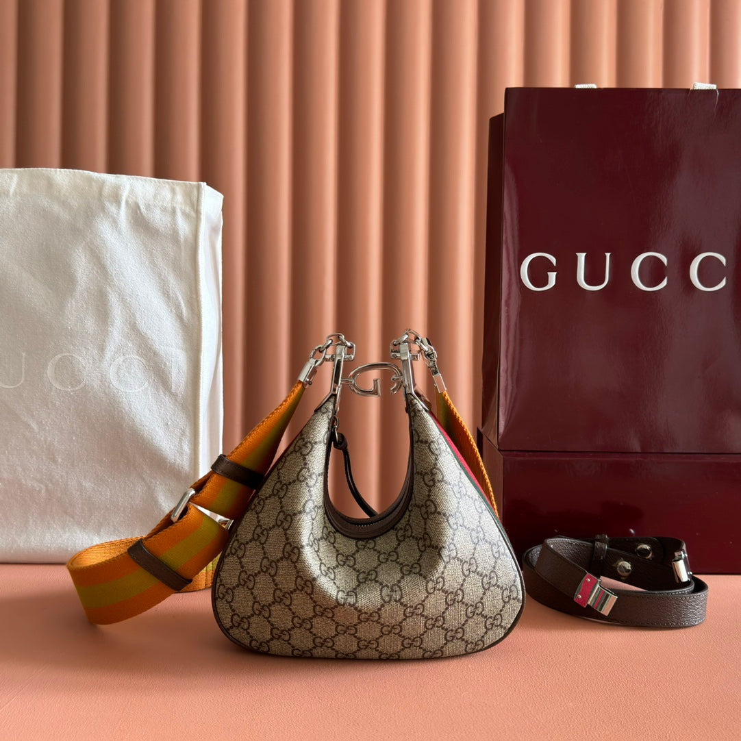 Gucci Attache Small Shoulder Bag 23cm Black Beige Leather