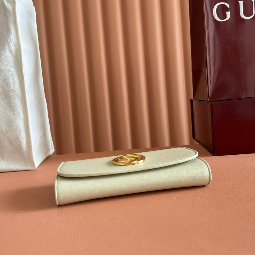 BLONDIE SHOULDER BAG 21 IN WHITE CALFSKIN GOLD HARDWARE