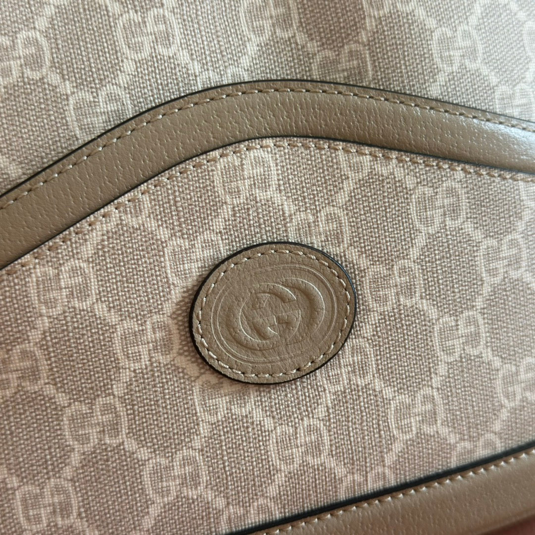 Gucci Large Interlocking G Shoulder Bag 25cm Khaki Beige GG Supreme Canvas Leather 273678