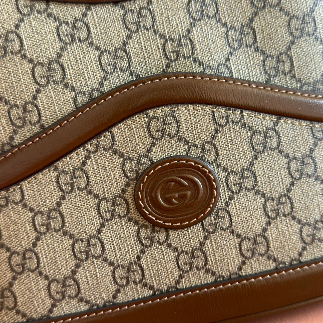 Gucci Large Interlocking G Shoulder Bag 25cm Chocolate Beige GG Supreme Canvas Leather 273677