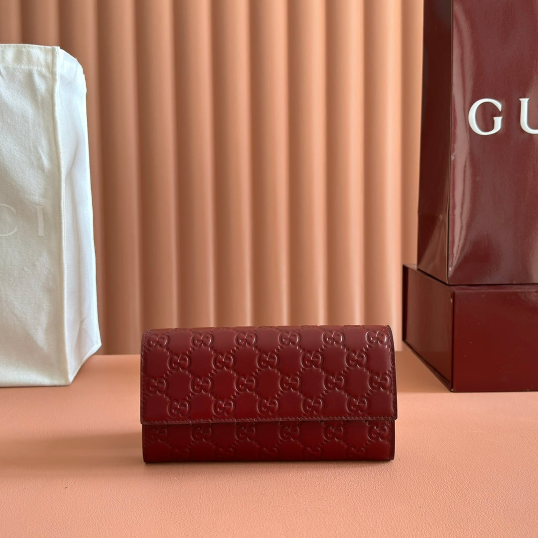 GG Emblem Continental Wallet Burgundy Cowhide