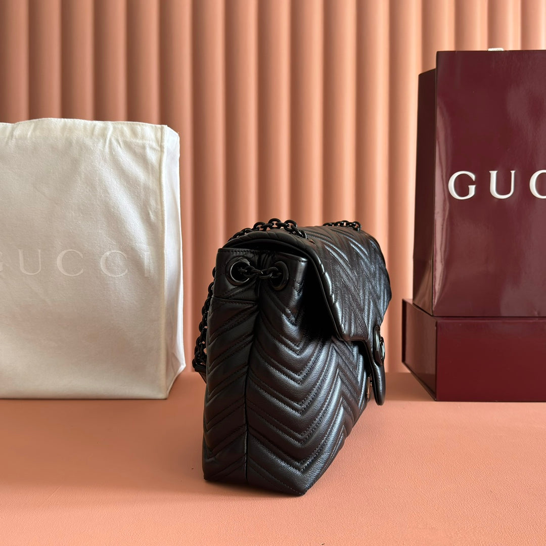 Gucci GG Marmont Large Shoulder Bag Black Matelassé Chevron Leather 273193