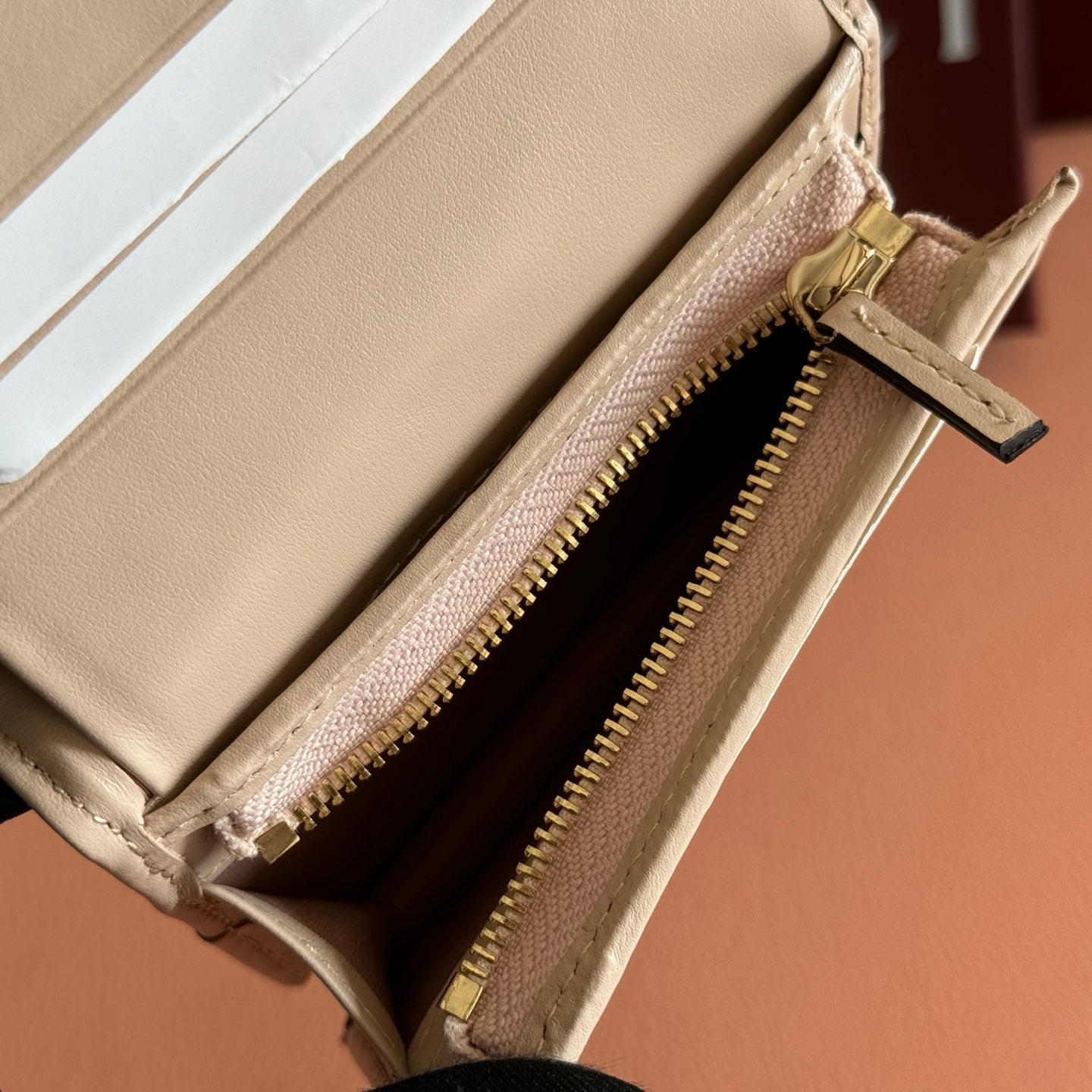 GG Marmont Card Holder Beige Matelassé Leather