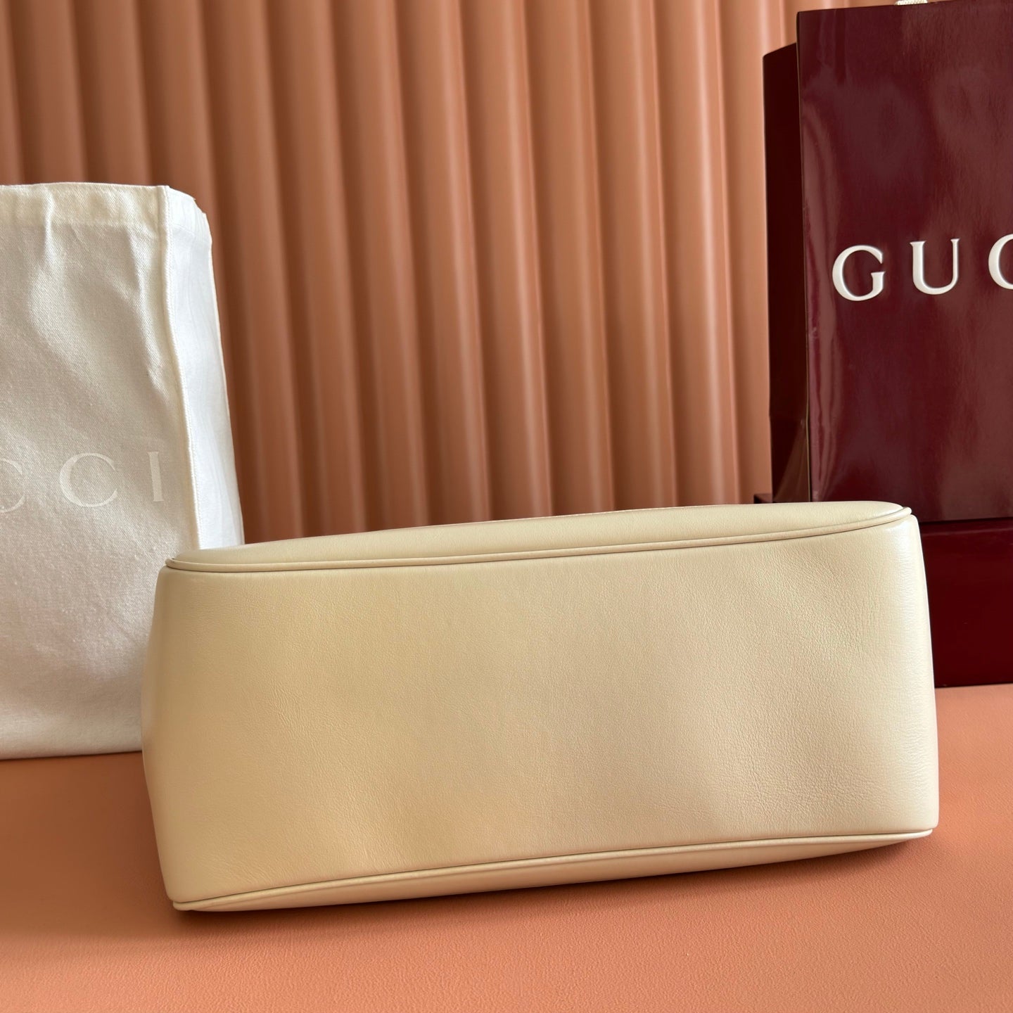 GG Mercato Medium Tote Bag Cream Lambskin