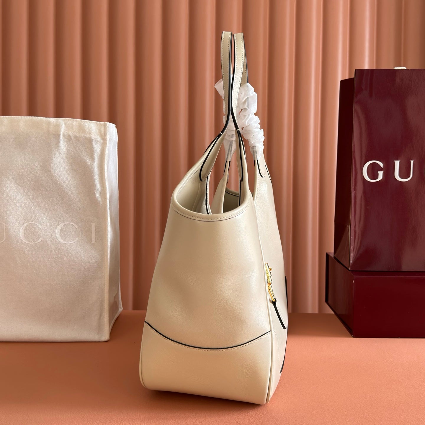 GG Mercato Medium Tote Bag Cream Lambskin