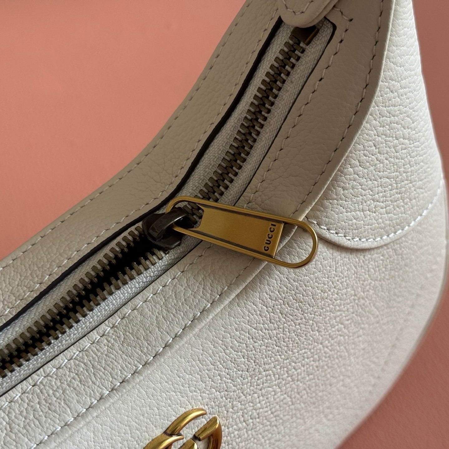 GG Aphrodite Shoulder Bag Cream Cowhide