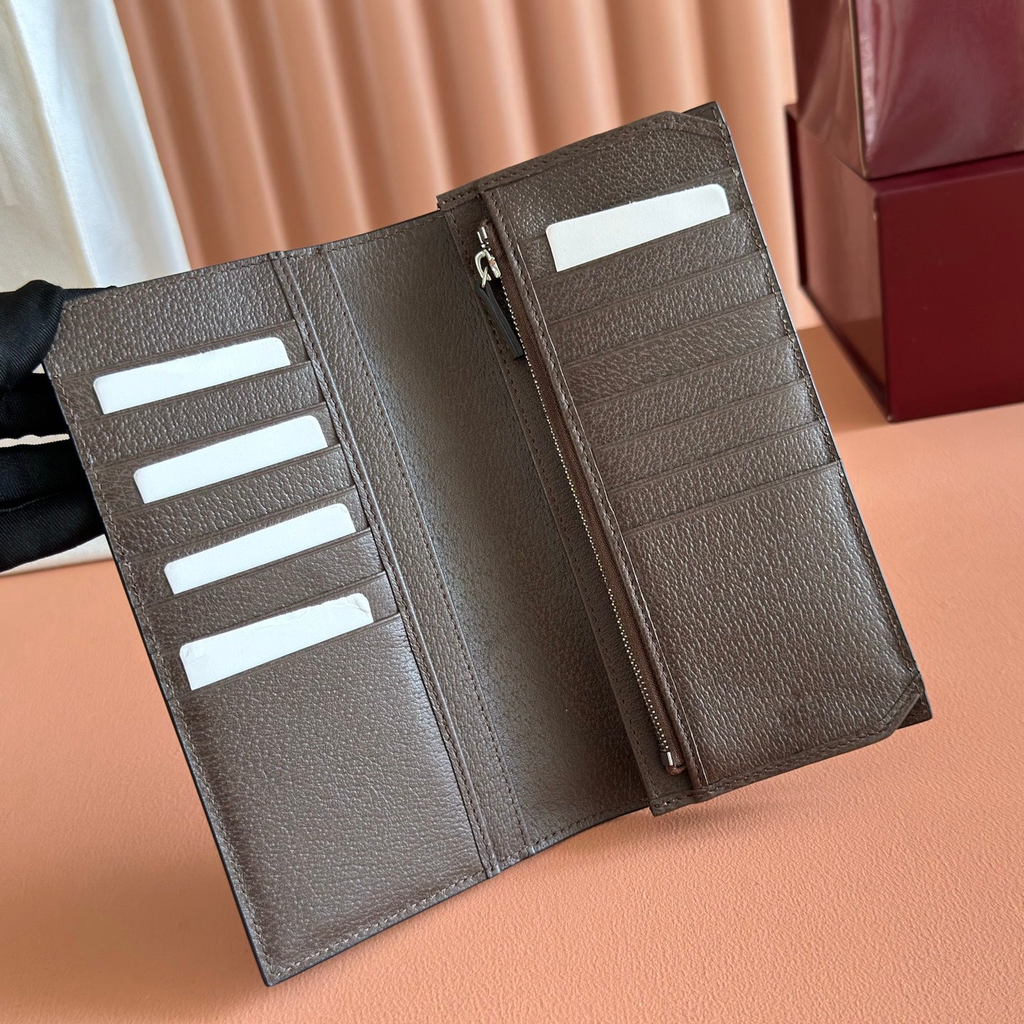 GG Supreme Long Passport Card Beige Dark Brown Canvas