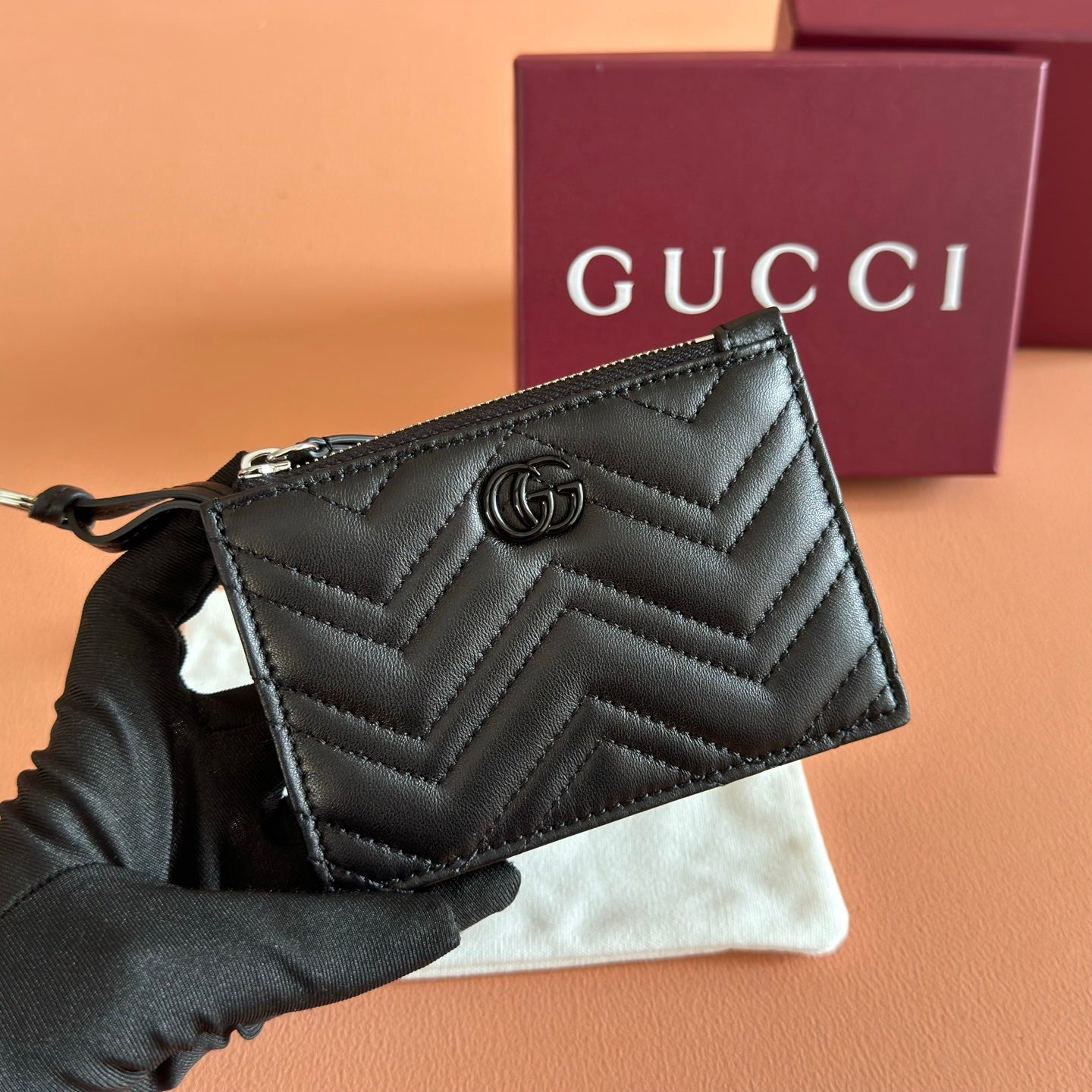 GG Marmont Zip Key Pouch Black Leather