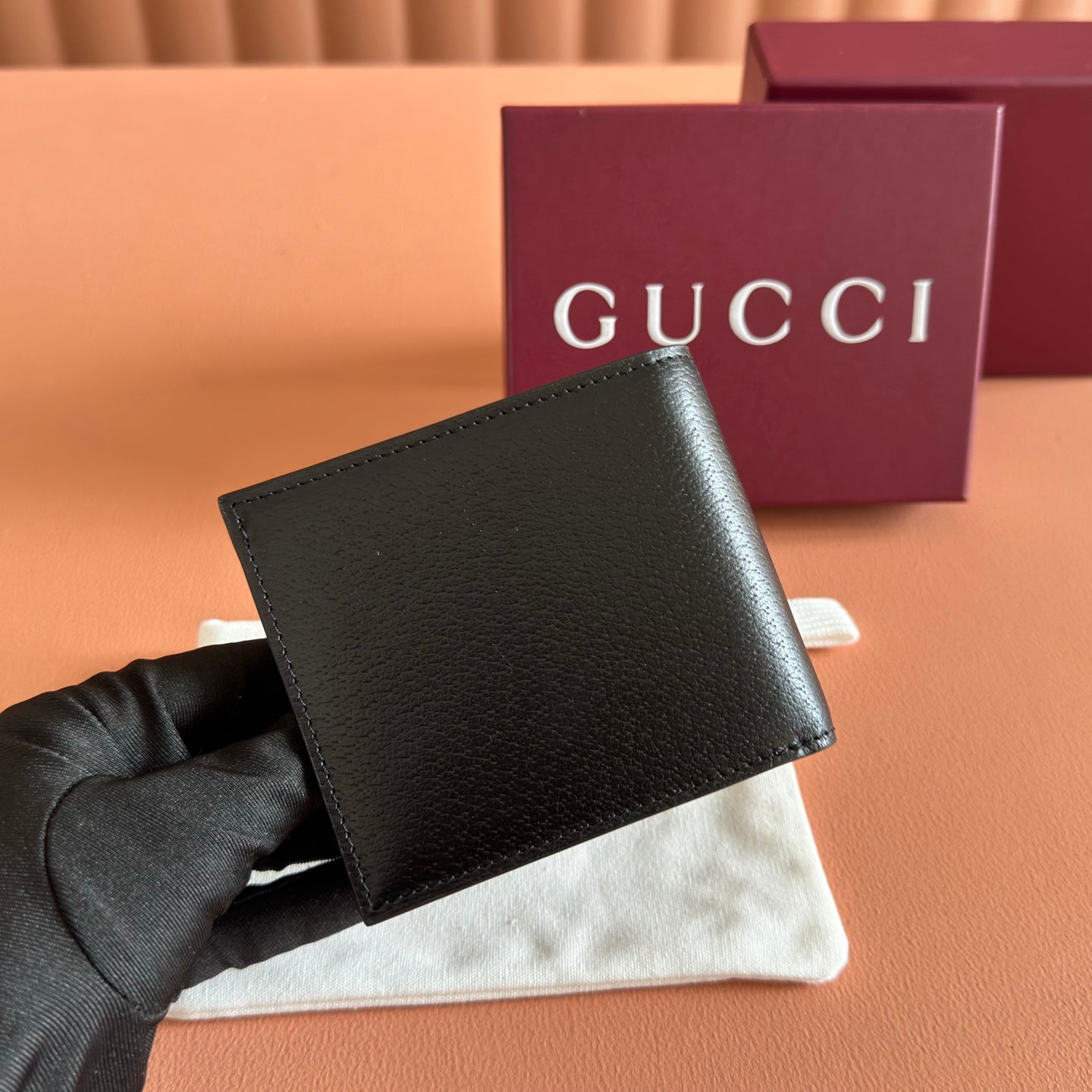 GG Marmont Bi-Fold Wallet Black Pebbled Leather GHW
