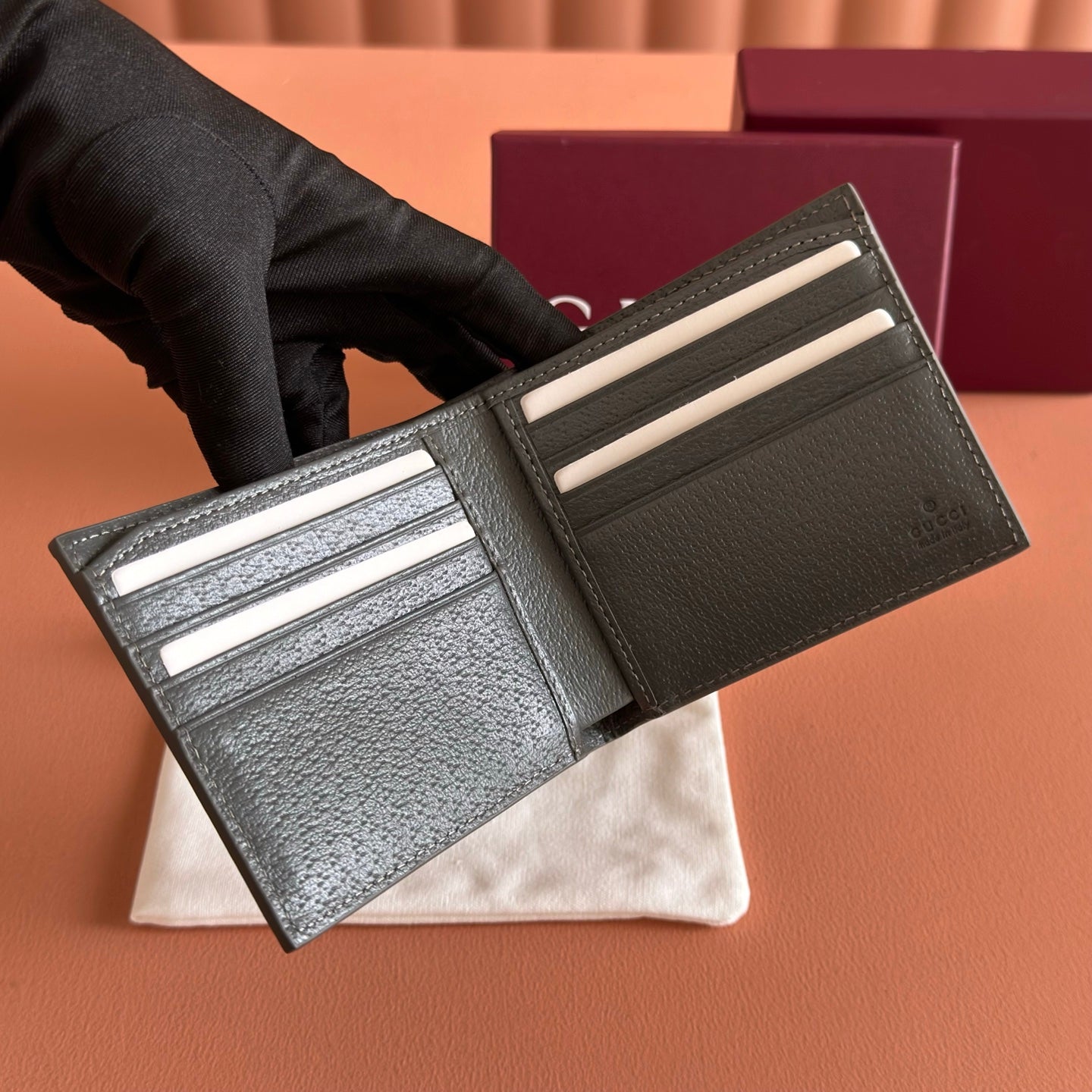 GG Marmont Bi-Fold Wallet Dark Grey Pebbled Leather