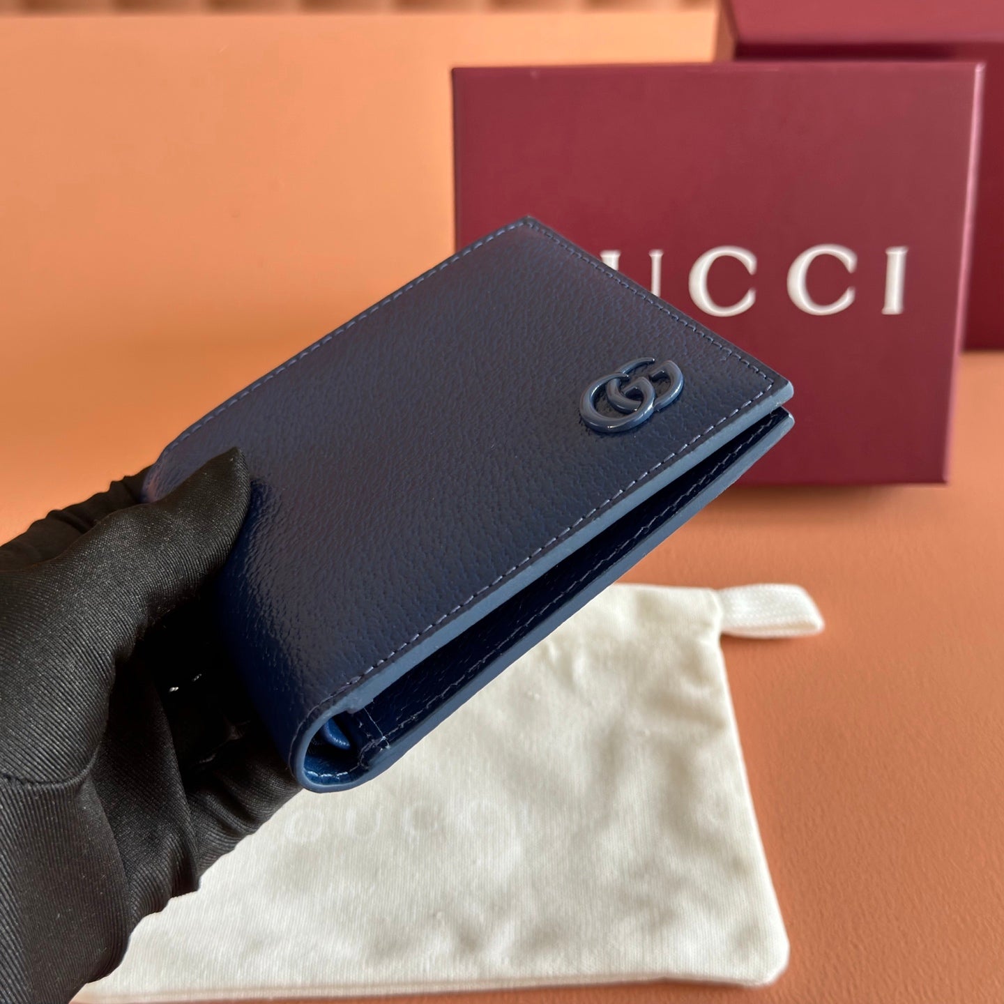 GG Marmont Bi-Fold Wallet Dark Blue Pebbled Leather