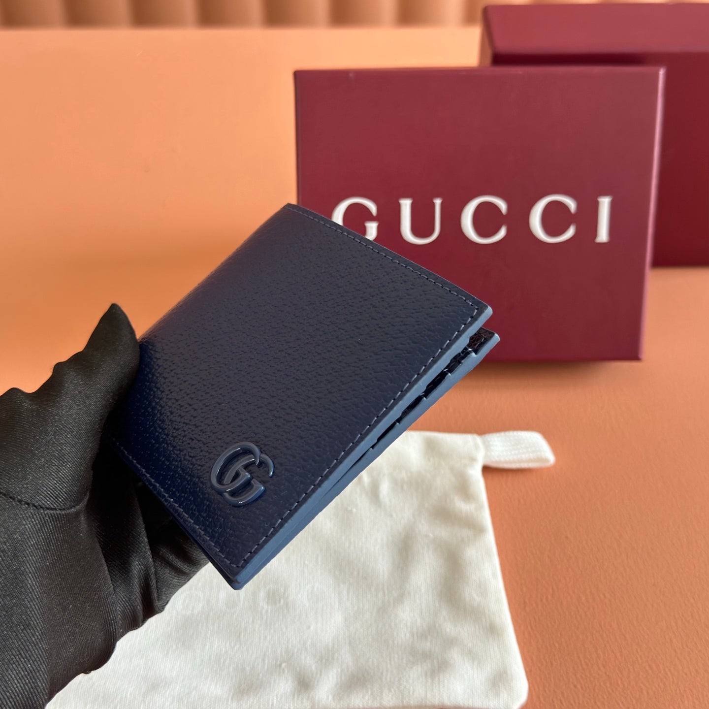 GG Marmont Bi-Fold Wallet Dark Blue Pebbled Leather