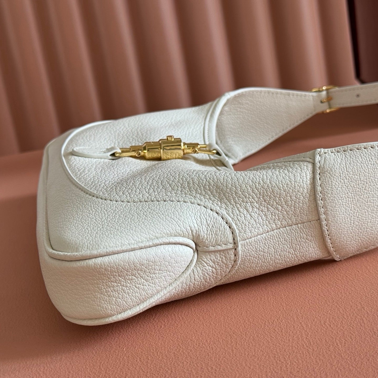GG Jackie 1961 Slim Shoulder Bag White Lambskin 292678