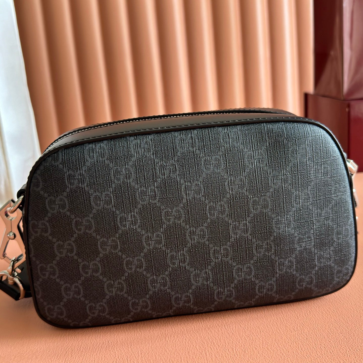 GG Supreme Shoulder Bag Black Canvas Leather 292636