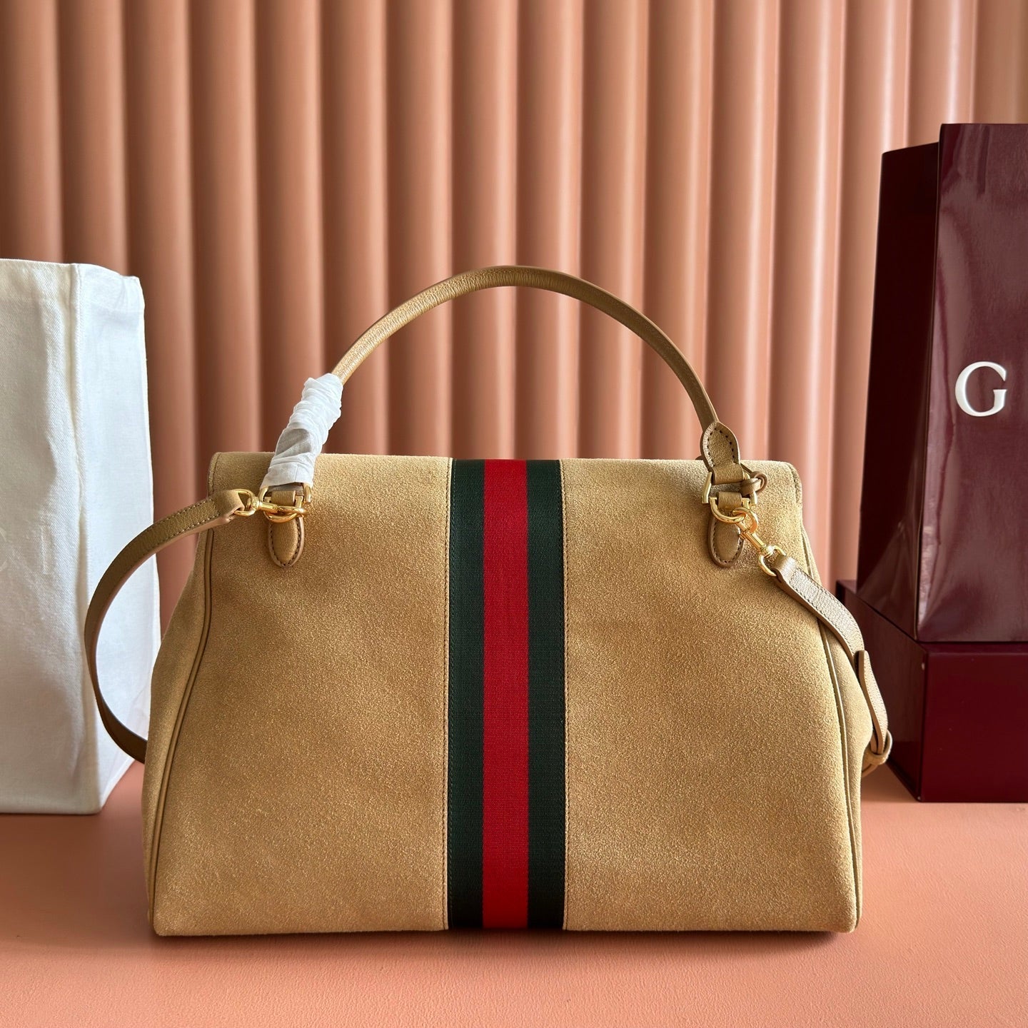 GG Paparazzo Large Top Handle Bag Beige Suede 292570