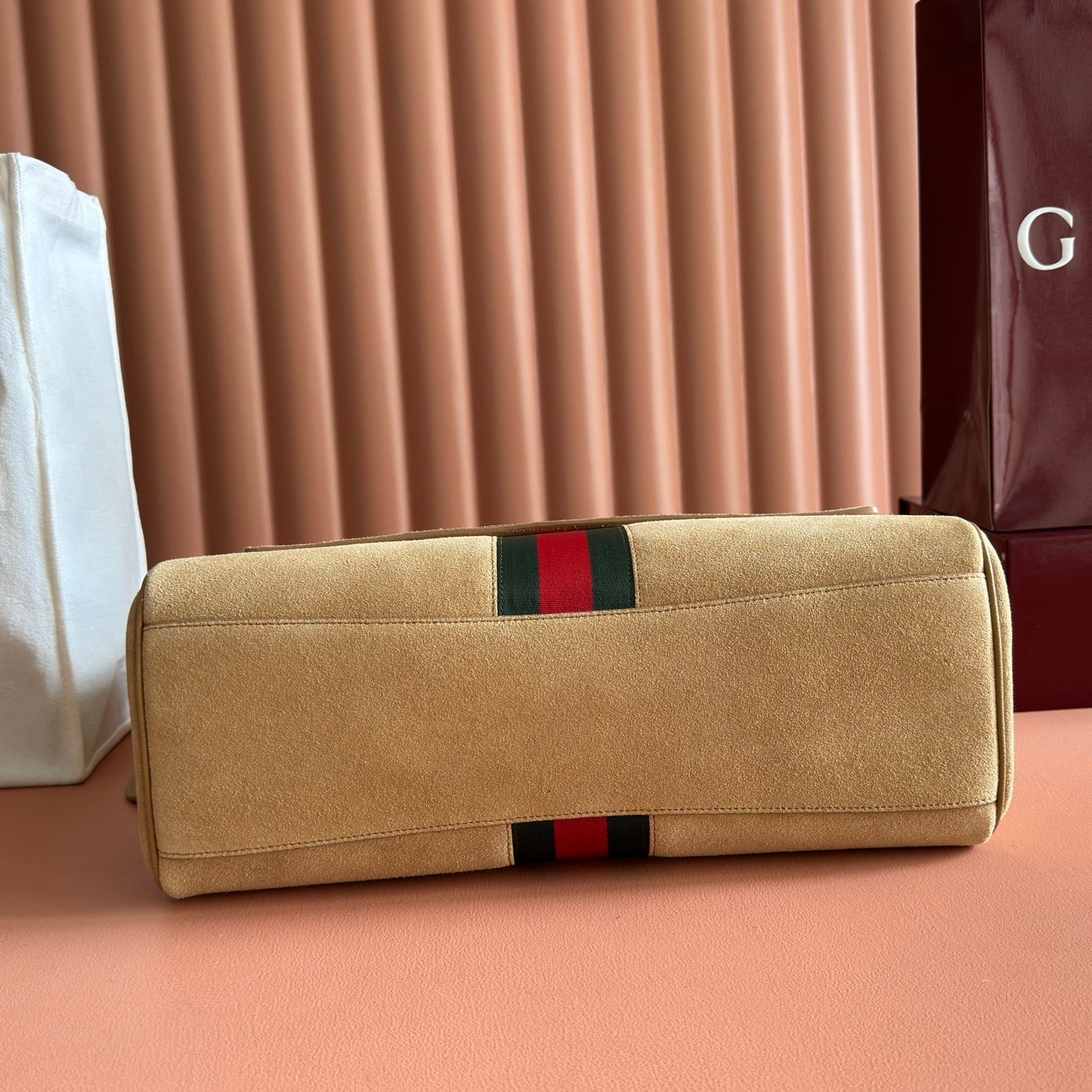 GG Paparazzo Large Top Handle Bag Beige Suede 292570