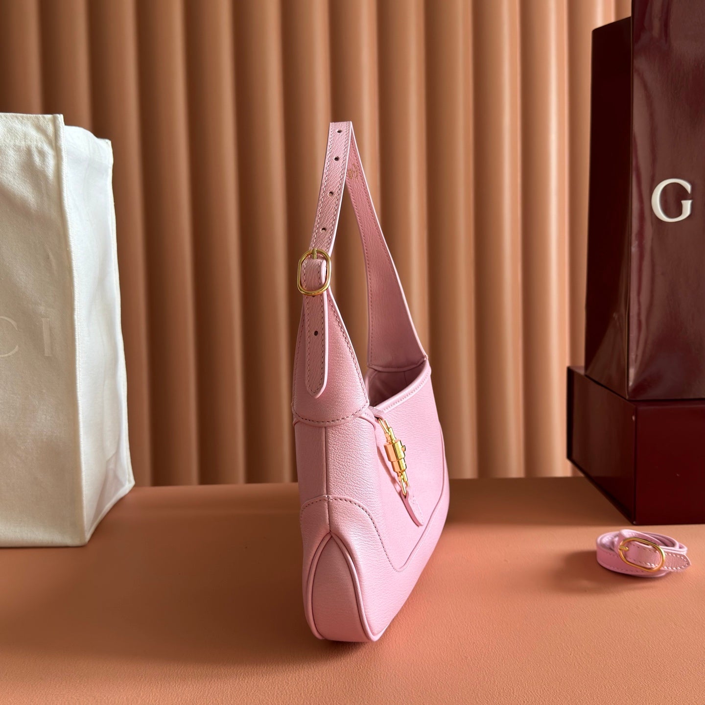 GG Jackie 1961 Slim Shoulder Bag Pink Lambskin 292681