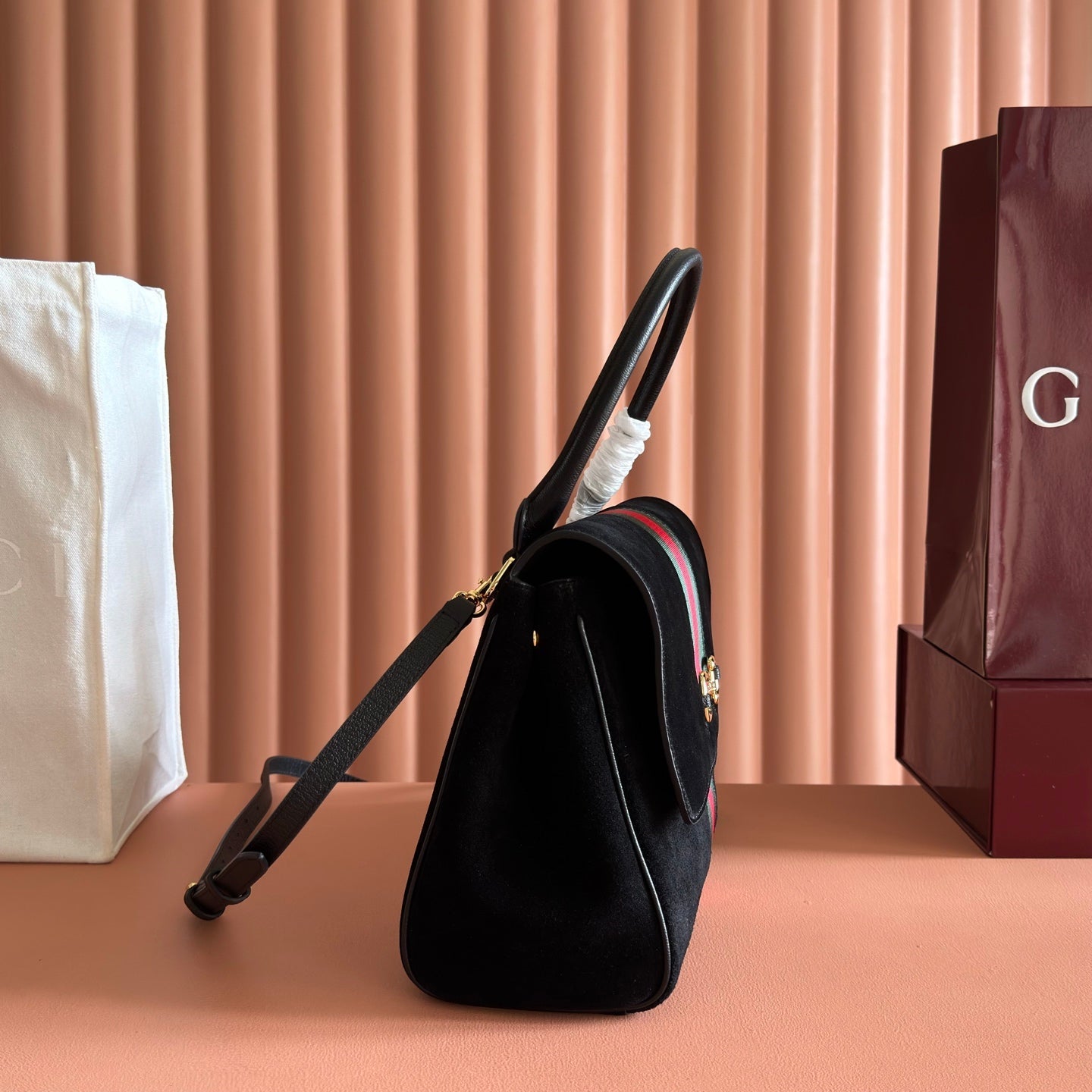 GG Paparazzo Medium Top Handle Bag 32cm Black Suede 292574