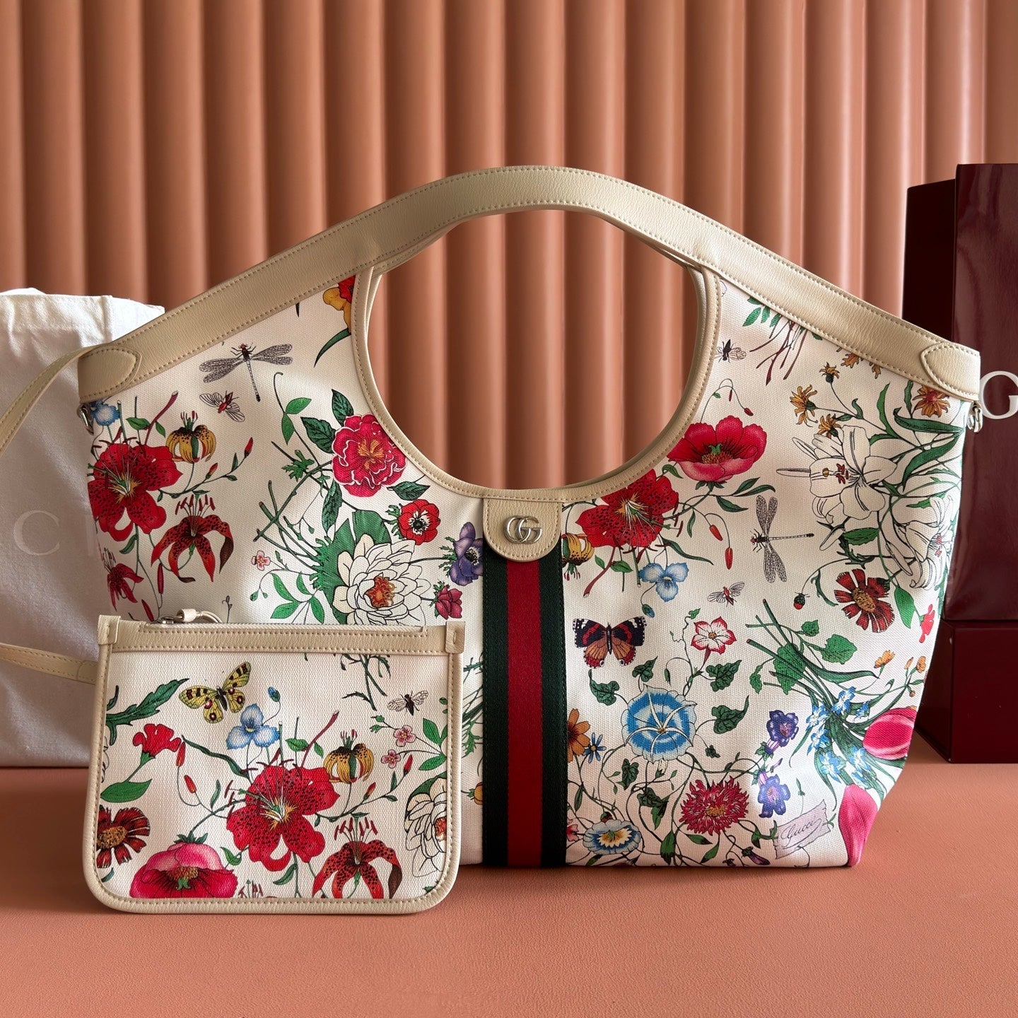 GG 26 Giglio Flora Large Tote Bag 60cm White Canvas 292579