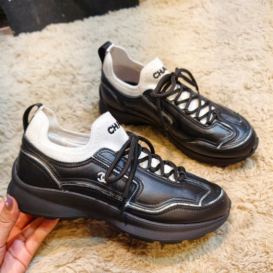 CC Métiers d’art 2026 Sneakers Black Lambskin 941009