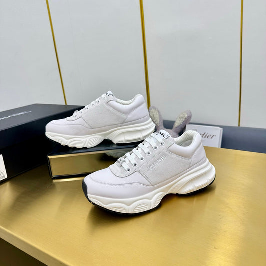 CC Chunky Sneakers White Suede Lambskin 927348