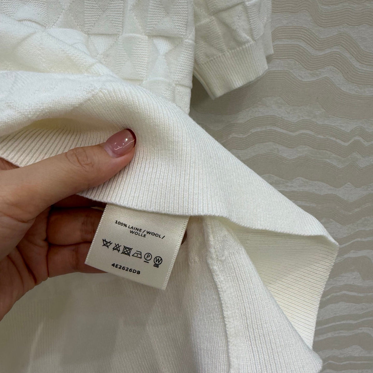HM "Medor" Short-Sleeve Cardigan White Wool