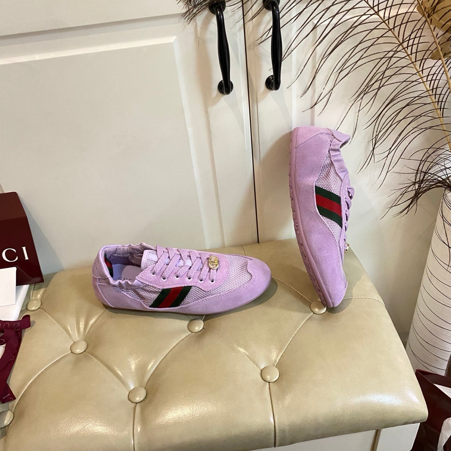 Gucci 26s Sneaker In Light Purple Suede And Mesh Fabric